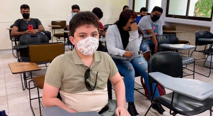 Niño genio de Quintana Roo inicia la universidad a los 12 años