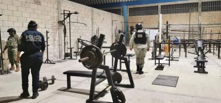 Autoridades de los tres órdenes de gobierno realizan operativo en penales de Quintana Roo