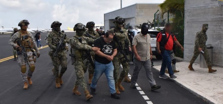 Detienen a “el 15” a jefe de plaza de Quintana Roo