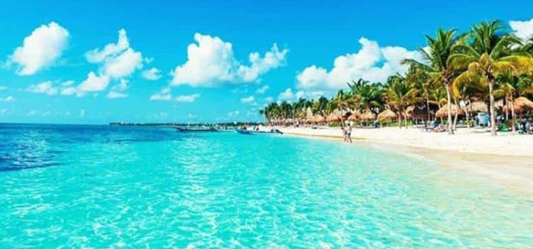 Cofepris avala 36 playas de Quintana Roo para estas vacaciones