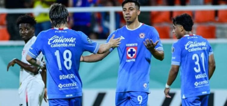 Cruz Azul toma ventaja en la Concachampions Cruz Azul toma ventaja en la Concachampions