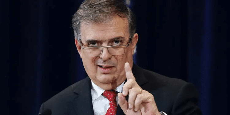 Descarta Ebrard que Honda se vaya de México