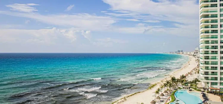 Arribo de sargazo a Tulum incrementó hasta 25 por ciento en abril