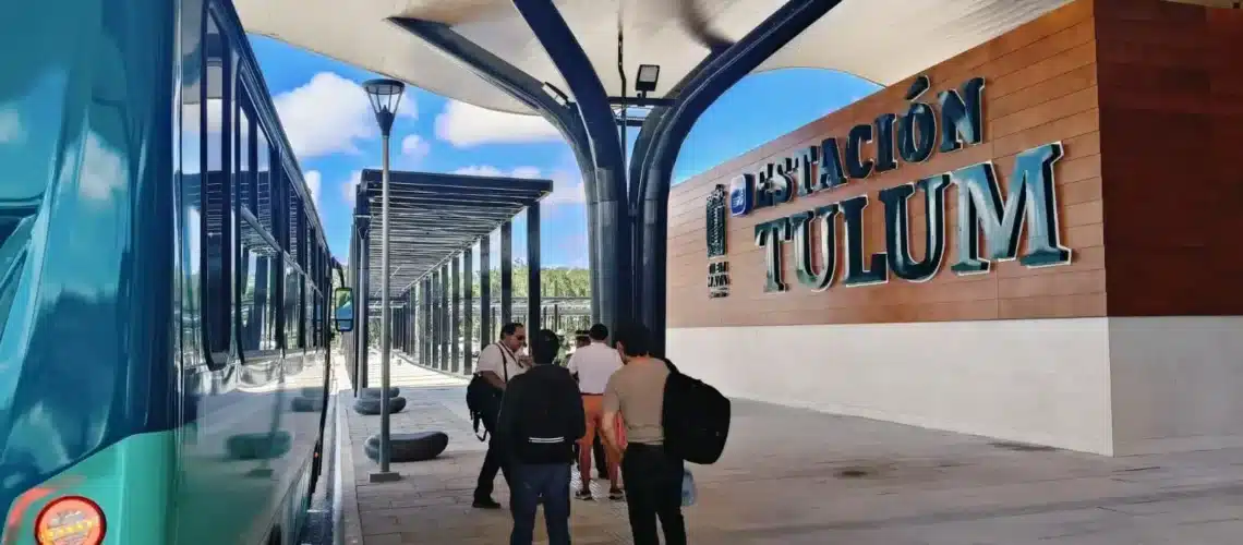 Tren Maya pone en marcha servicio de transporte hacia sus estaciones en Quintana Roo